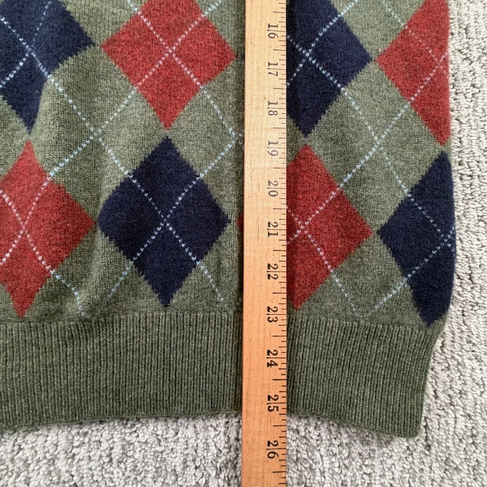 LL Bean Sweater Mens M Tall Green Argyle V-Neck 100% Lambswool 271131
